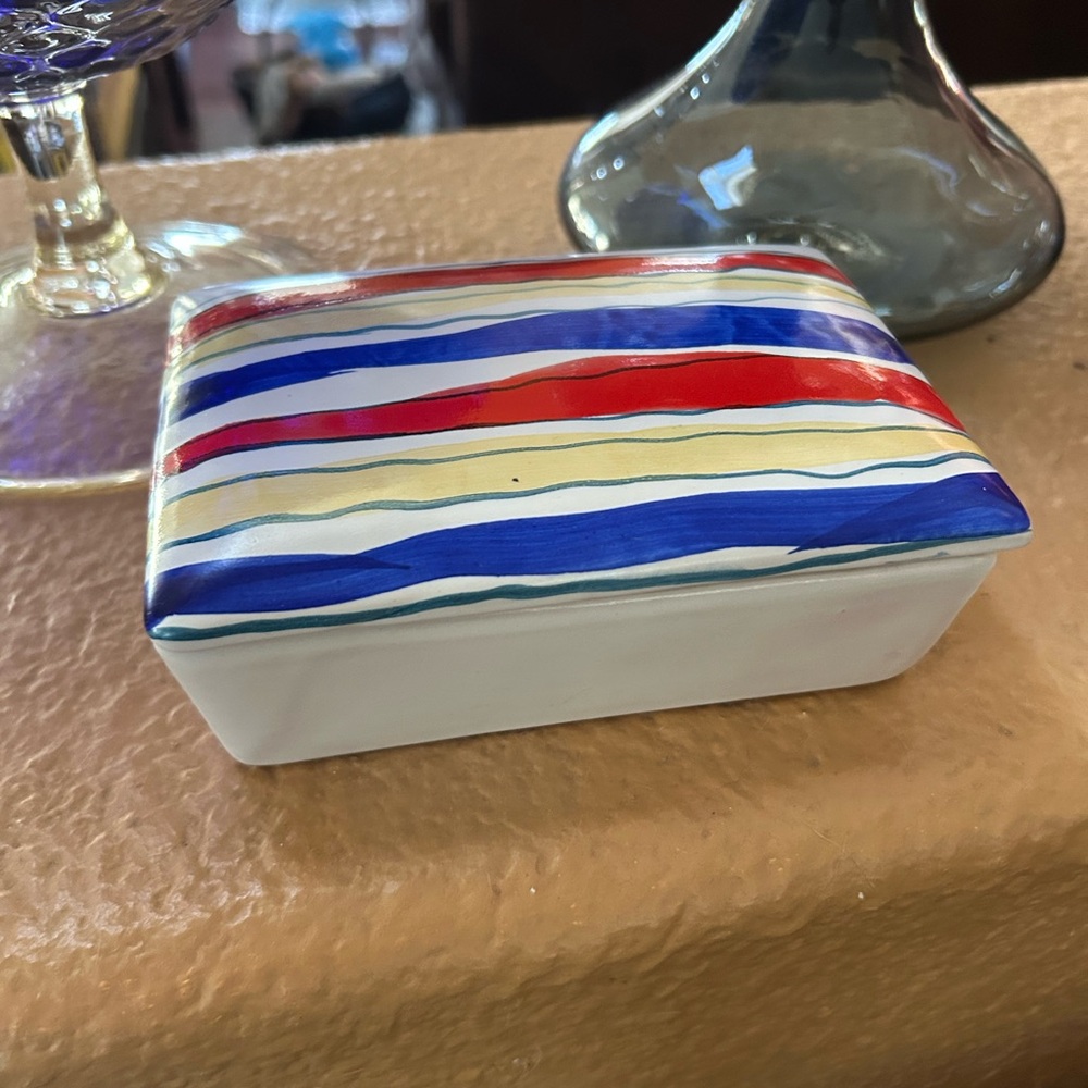 Colorful vintage Raymor Italy mcm cigarette trinket box